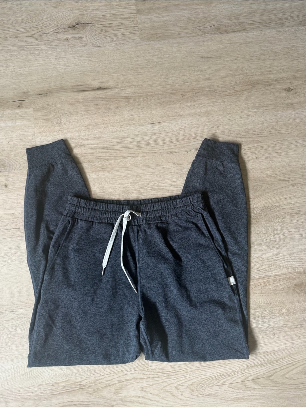 Vuori performance jogger